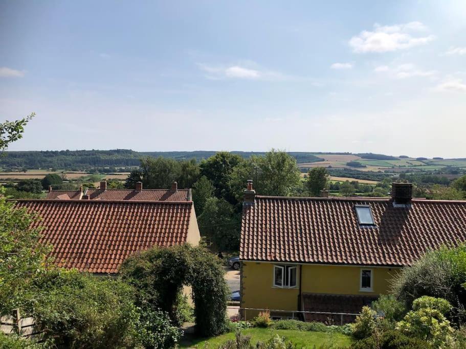 St Anthony'S, Bright Perkily Decorated 3 Bedroom House Ampleforth 외부 사진