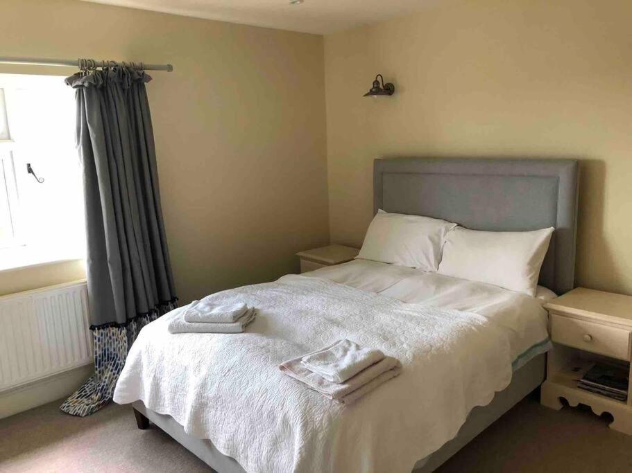 St Anthony'S, Bright Perkily Decorated 3 Bedroom House Ampleforth 외부 사진
